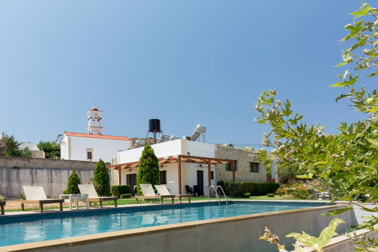 Agarathos Traditional Rooms With Pool Kalivianí Extérieur photo