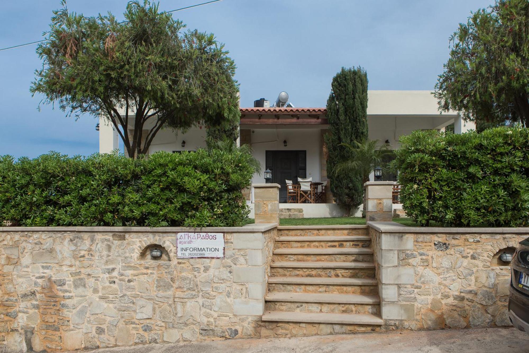 Agarathos Traditional Rooms With Pool Kalivianí Extérieur photo